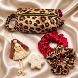 Leopar Desenli Makyaj / Bakım Çantası Seti