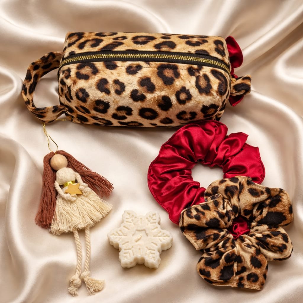 Leopar Desenli Makyaj / Bakım Çantası Seti